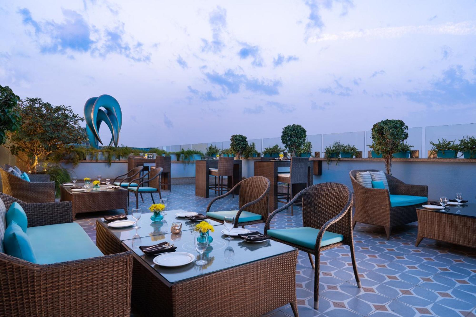 Wow Crest, Indore - Ihcl Seleqtions Bagian luar foto