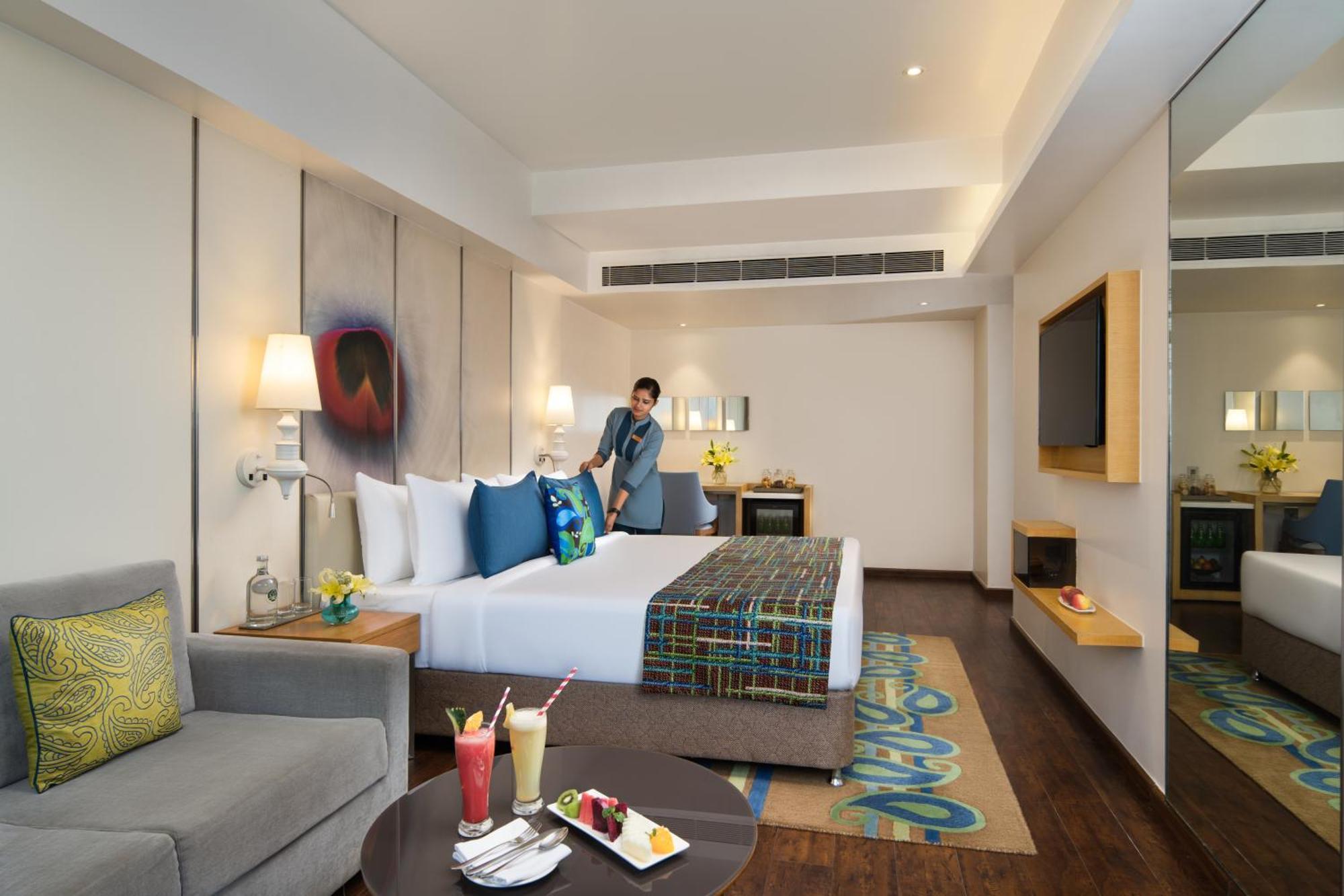 Wow Crest, Indore - Ihcl Seleqtions Bagian luar foto